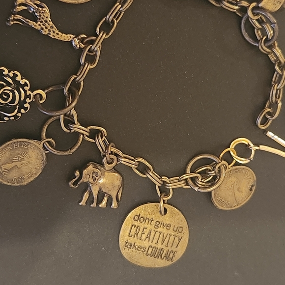 Charm bracelet - Picture 6 of 7